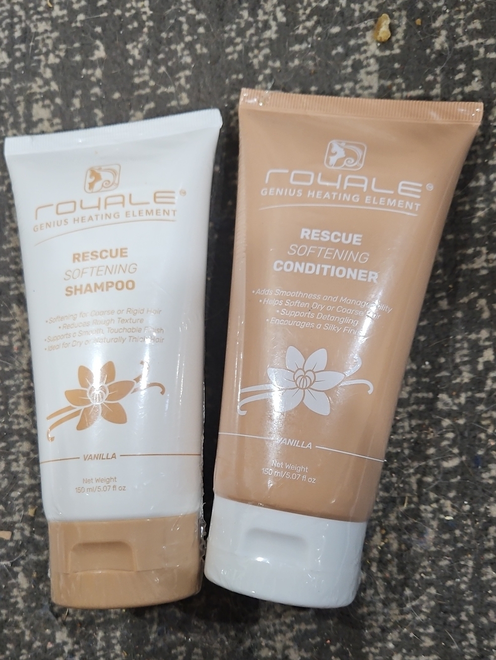 Royale Rescue Softening Shampoo & Conditioner - Vanilla (White & Tan)